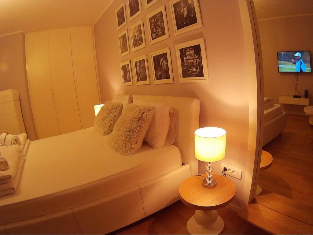 Balkan-Inn Parlament Lux Apartment بلغراد المظهر الخارجي الصورة