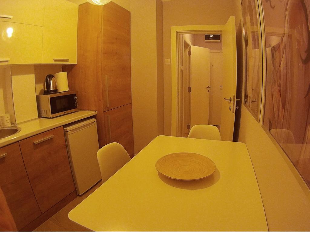 Balkan-Inn Parlament Lux Apartment بلغراد المظهر الخارجي الصورة
