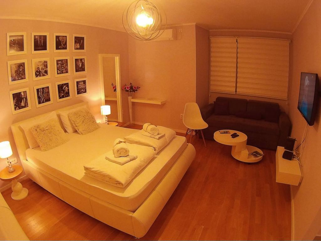 Balkan-Inn Parlament Lux Apartment بلغراد المظهر الخارجي الصورة